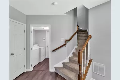 111 Lewisham Rd, Cranberry Township, PA 16066 - Photo 10