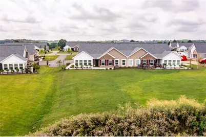 1083 Forest Oaks Drive, Center Township, PA 16001 - Photo 16