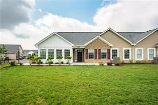 1083 Forest Oaks Dr, Twp of But NW, PA 16001 - Photo 1