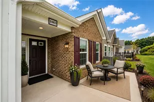1083 Forest Oaks Dr, Center Township, PA 16001 - Photo 2