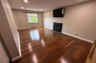 2725 Summit St, Bethel Park, PA 15102 - Photo 14
