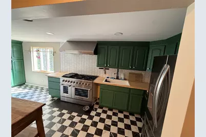 2725 Summit St, Bethel Park, PA 15102 - Photo 8