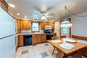 213 Margaret Ave, Hempfield Township, PA 15644 - Photo 22