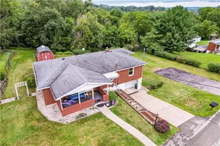 213 Margaret Ave, Hempfield Township, PA 15644 - Photo 8