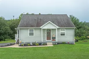 2015 Gay Ave, Hempfield Township, PA 15601 - Photo 34