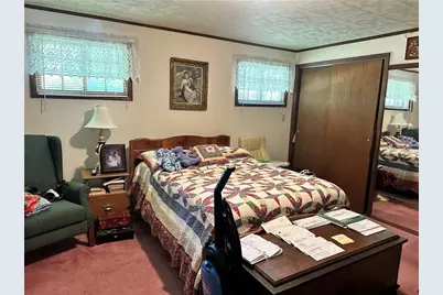 806 Parker Ave, Scottdale, PA 15683 - Photo 18