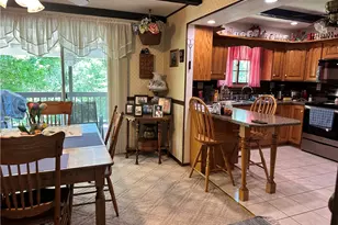 806 Parker Ave, Scottdale, PA 15683 - Photo 6