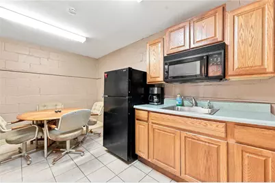 41 Cherry Lane, North Huntingdon, PA 15642 - Photo 8