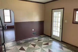 306 Clear St, Greensboro, PA 15338 - Photo 6