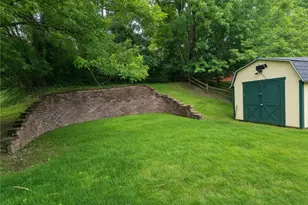 375 W Bruceton Rd, Jefferson Hills, PA 15236 - Photo 26