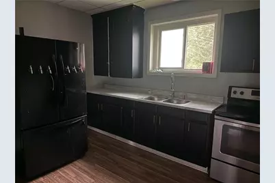 631 S Oakland Ave #201, Sharon, PA 16146 - Photo 2