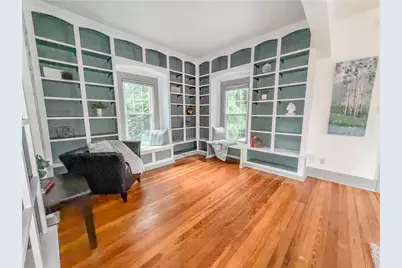 141 Lacrosse St, Pittsburgh, PA 15218 - Photo 4