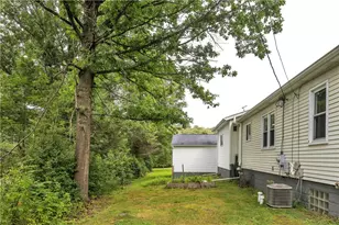 139 Booth Rd, Gilpin Township, PA 15656 - Photo 26