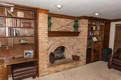 302 High Oaks Ct, Pittsburgh, PA 15090 - Photo 6