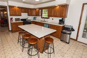 302 High Oaks Ct, Pittsburgh, PA 15090 - Photo 14