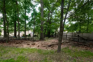 302 High Oaks Ct, Pittsburgh, PA 15090 - Photo 32