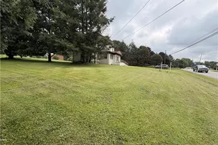 1820 State Route 56, Kiskiminetas Township, PA 15686 - Photo 4