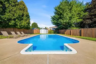 10153 Sudberry Dr, Pittsburgh, PA 15090 - Photo 38