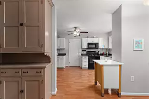563 S Braddock Ave, Pittsburgh, PA 15221 - Photo 38