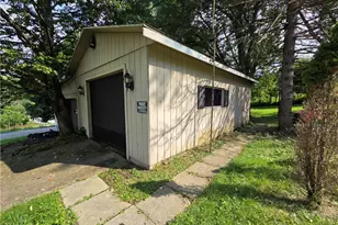 807 Beatty Vlg Rd, Latrobe, PA 15650 - Photo 4
