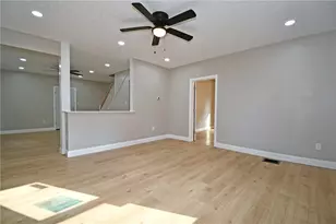 28 Farley St, South Strabane, PA 15301 - Photo 6