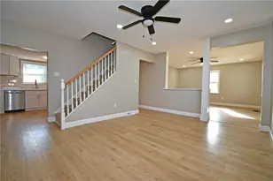 28 Farley St, South Strabane, PA 15301 - Photo 4