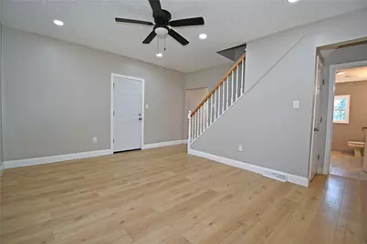 28 Farley St, South Strabane, PA 15301 - Photo 8