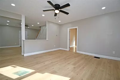 28 Farley St, South Strabane, PA 15301 - Photo 6