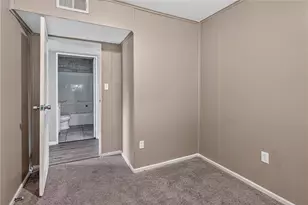 1118 Woodland Ave, Port Vue, PA 15133 - Photo 22