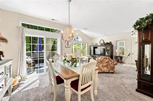 85 Stone Ridge Blvd, Hermitage, PA 16148 - Photo 10
