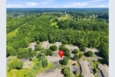 85 Stone Ridge Blvd, Hermitage, PA 16148 - Photo 4