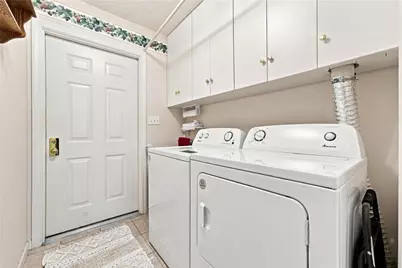 85 Stone Ridge Blvd, Hermitage, PA 16148 - Photo 22