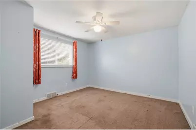 225 Coral Dr, Pittsburgh, PA 15241 - Photo 10