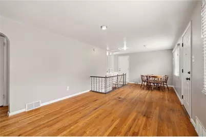 225 Coral Dr, Pittsburgh, PA 15241 - Photo 2
