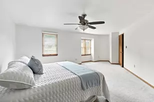 20 Hennig Dr, Pittsburgh, PA 15236 - Photo 16