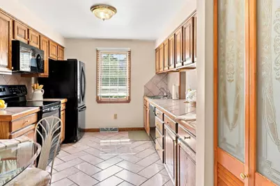 20 Hennig Dr, Pittsburgh, PA 15236 - Photo 10