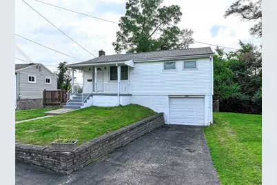 402 Oakhurst Avenue, North Versailles, PA 15137 - Photo 2