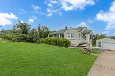 324 Pleasant Drive, Potter Township, PA 15001 - Photo 2