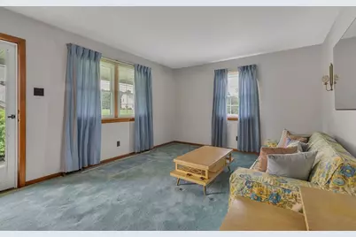 324 Pleasant Drive, Potter Township, PA 15001 - Photo 4