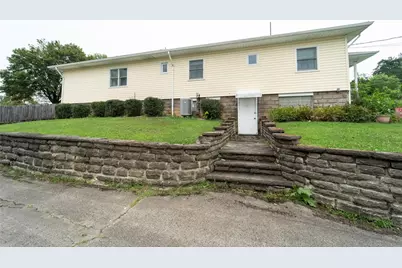 1008 Broad Street, Connellsville, PA 15425 - Photo 2