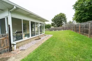 1008 Broad St, Connellsville, PA 15425 - Photo 4