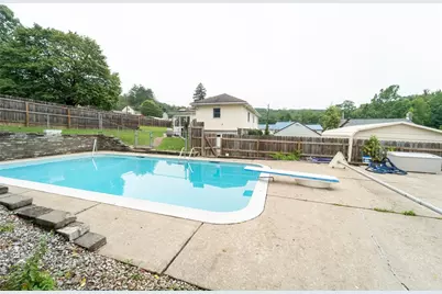1008 Broad Street, Connellsville, PA 15425 - Photo 10