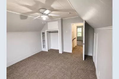 257 Thompson Ave, Donora, PA 15033 - Photo 12