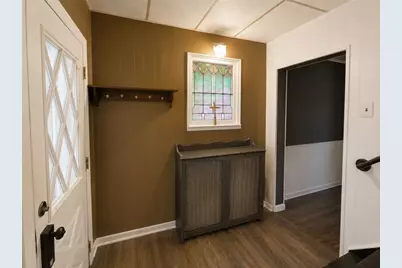 257 Thompson Ave, Donora, PA 15033 - Photo 2