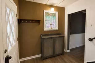 257 Thompson Ave, Donora, PA 15033 - Photo 2