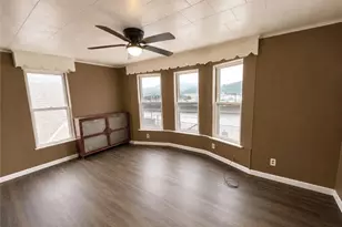 257 Thompson Ave, Donora, PA 15033 - Photo 4