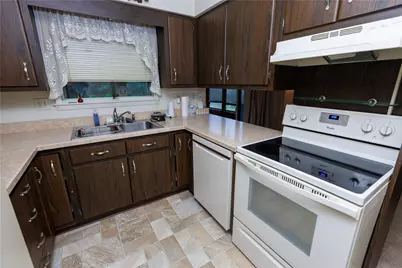 2406 Old Elizabeth Rd, West Mifflin, PA 15122 - Photo 6