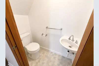 214 Thompson Ave, Donora, PA 15033 - Photo 6