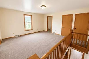 214 Thompson Ave, Donora, PA 15033 - Photo 10