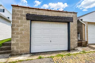 410 Harrison Ave Ave, Vandergrift, PA 15690 - Photo 18